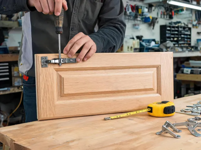 Cabinet hardware installation